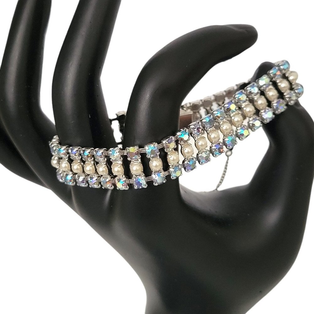 B David Blue AB Rhinestone Bracelet Faux Pearls Safety Chain Silver Tone 6 1/2"